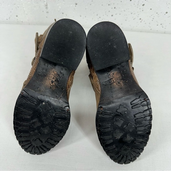 Freebird Women’s size 7 Apex Brown Distressed Triple Buckle Boots - Picture 13 of 17